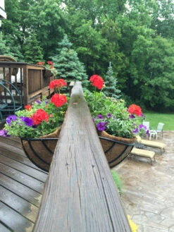 44 In Window Hayrack With Molded Coco Liner 10 44 In Window Hayrack With Molded Coco Liner -Outdoor Decor Art 44 Hayracks Planted1 63211.1707151998