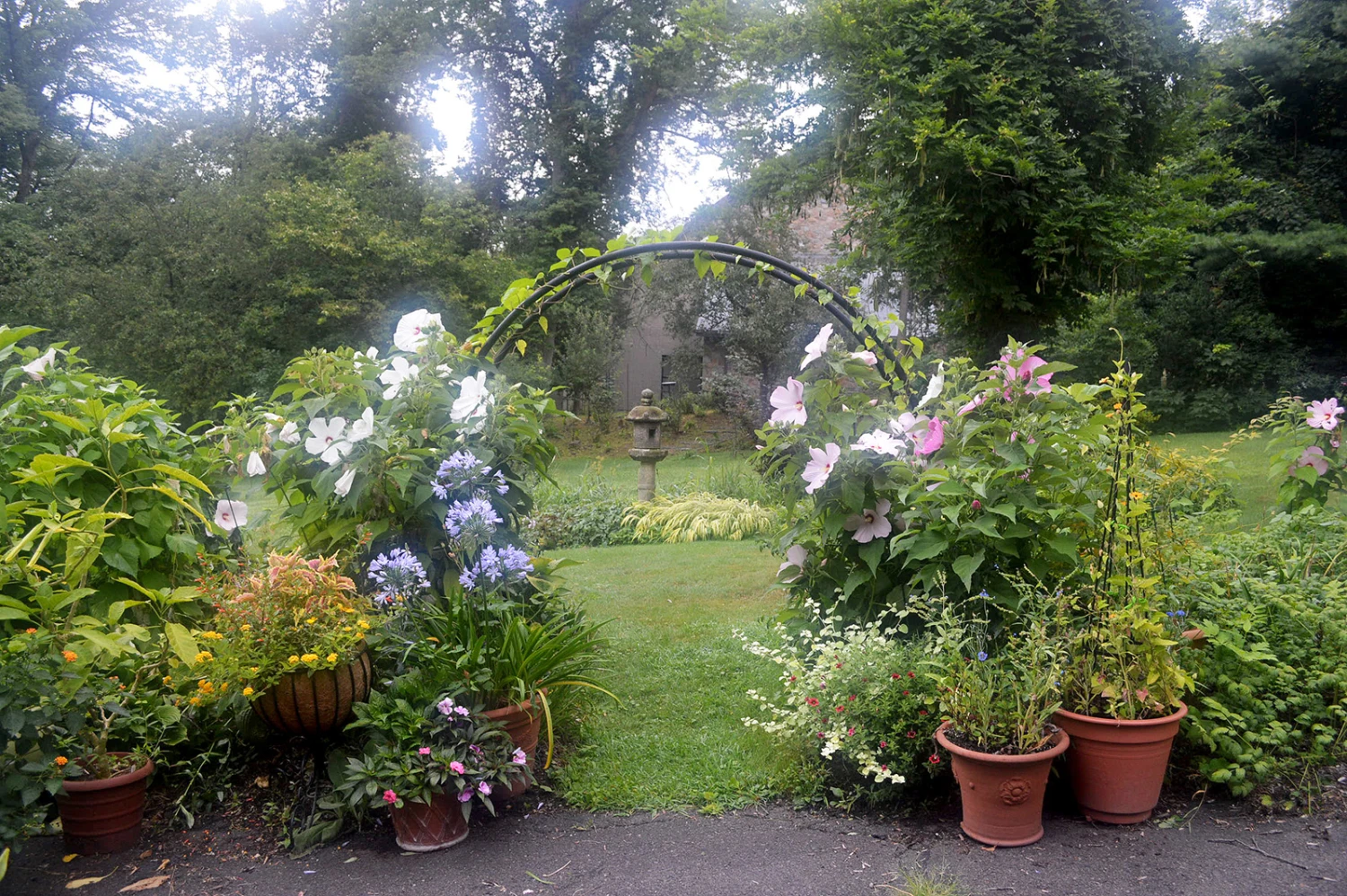 Moon Gate Archway 1 Moon Gate Archway