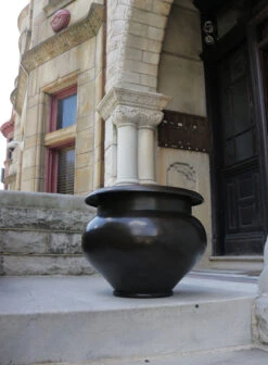 Arzu Brass Urn -Outdoor Decor Art Arzu24T 1600 79758.1677781259