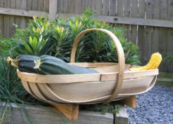 Wooden Trug -Outdoor Decor Art BB 02LGT in situ 87425.1698176799