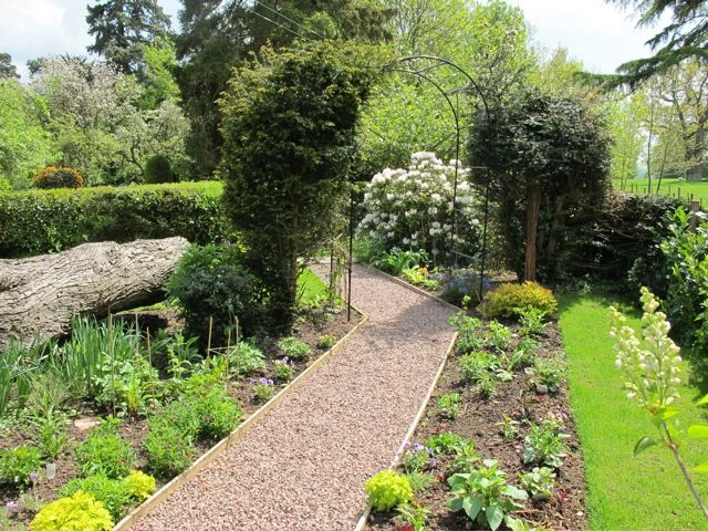 Fruit Tree Garden Arch 5' W X 2.8' D 3 Fruit Tree Garden Arch 5' W X 2.8' D - Image 3