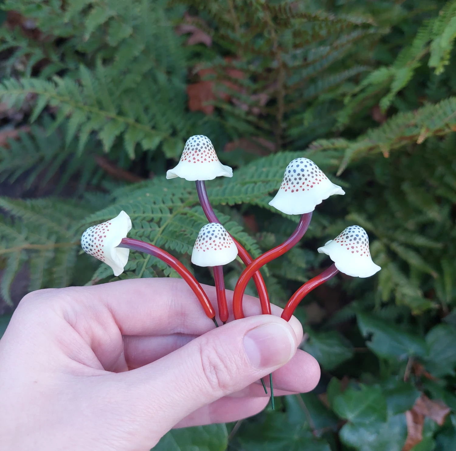 Spotted Polymer Mushrooms Set Of 5 - Amber 2 Spotted Polymer Mushrooms Set Of 5 - Amber - Image 2
