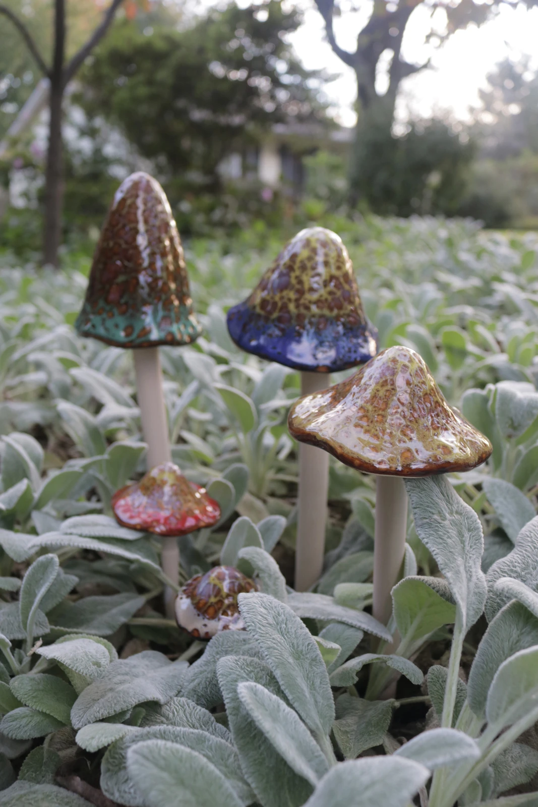 MARSHALL Ceramic Mushroom Stakes - Set Of 5 4 MARSHALL Ceramic Mushroom Stakes - Set Of 5 - Image 4