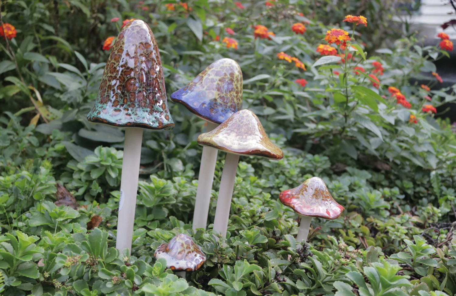 MARSHALL Ceramic Mushroom Stakes - Set Of 5 3 MARSHALL Ceramic Mushroom Stakes - Set Of 5 - Image 3