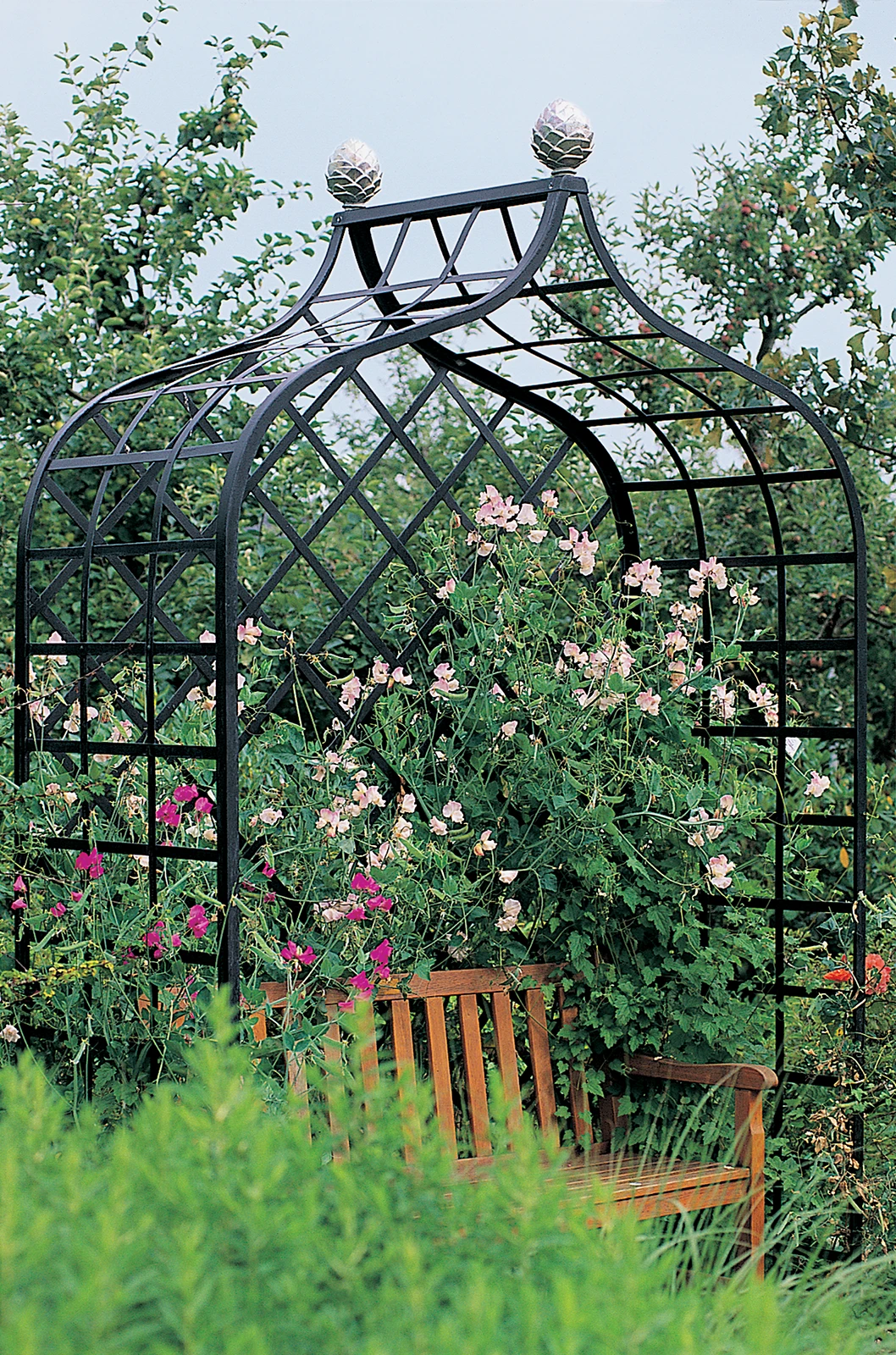 Enclosed Garden Arbor 7 Enclosed Garden Arbor - Image 7