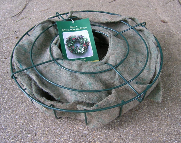 16" Living Wreath Frame W/ Jute Liner - Clip-Together Design 1 16" Living Wreath Frame W/ Jute Liner - Clip-Together Design