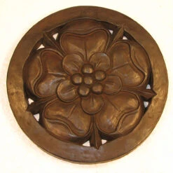 Tudor Rose Stepstone