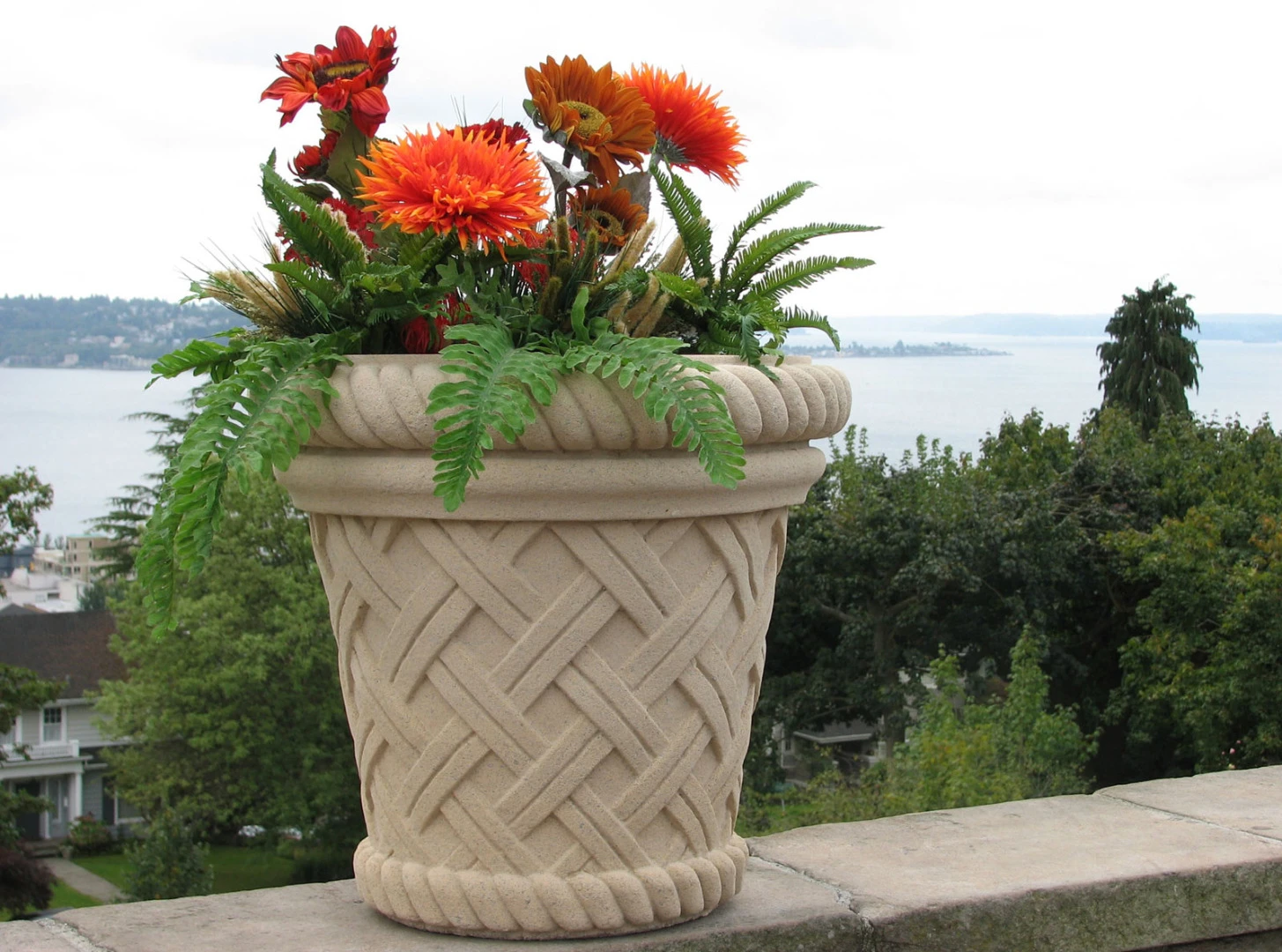 Vicenza Basket Planter 2 Vicenza Basket Planter - Image 2